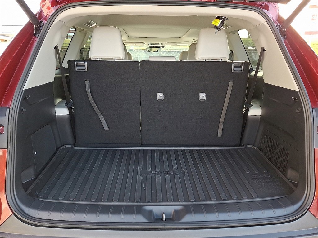 Certified 2025 Toyota Grand Highlander AWD image 30