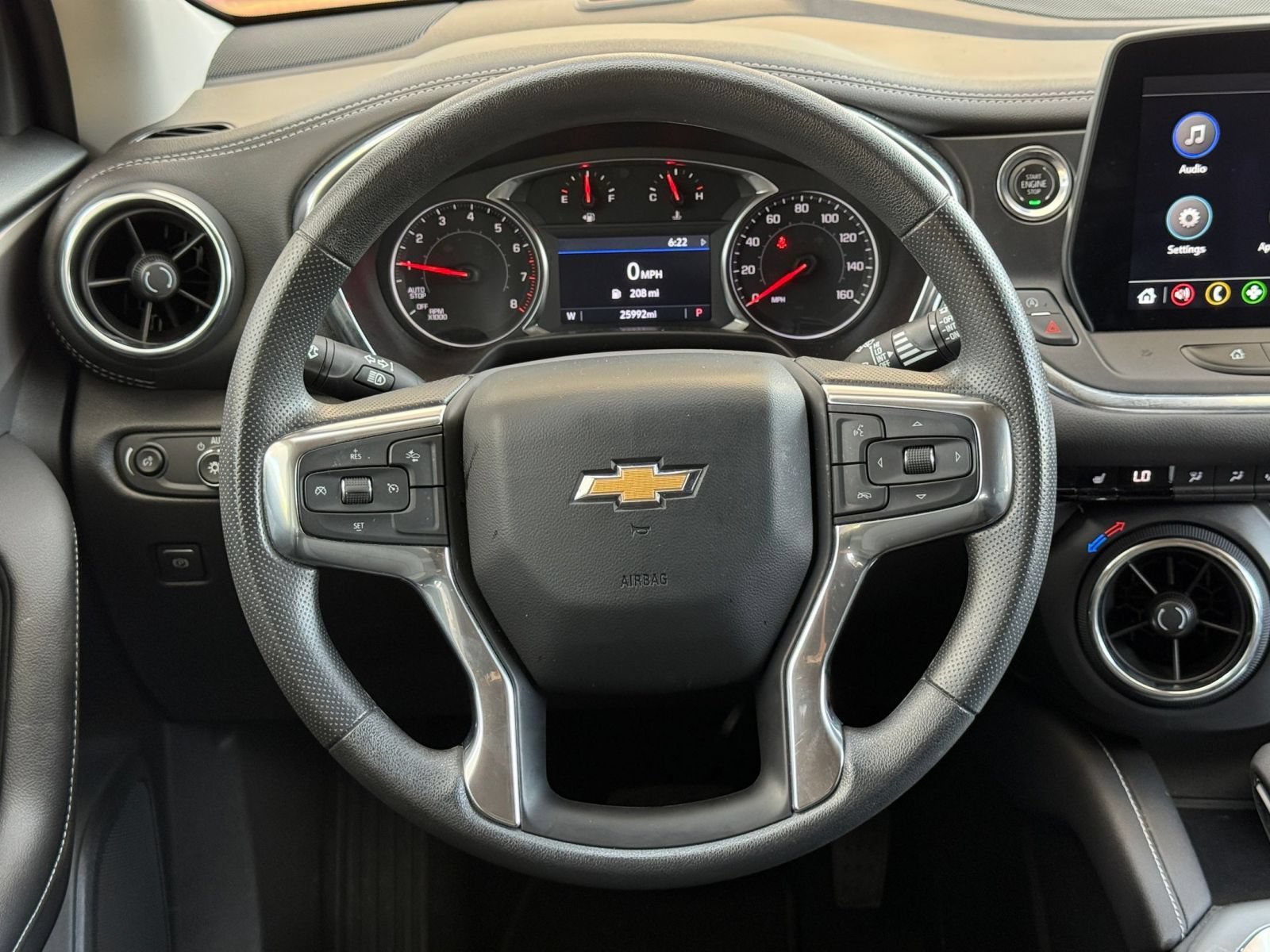 Used 2025 Chevrolet Blazer LT FWD image 28