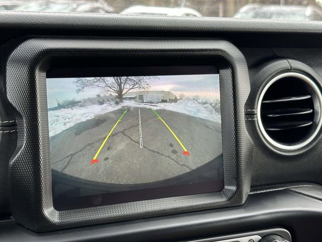 Used 2021 Jeep Wrangler Unlimited Sahara w/ Cold Weather Group image 22