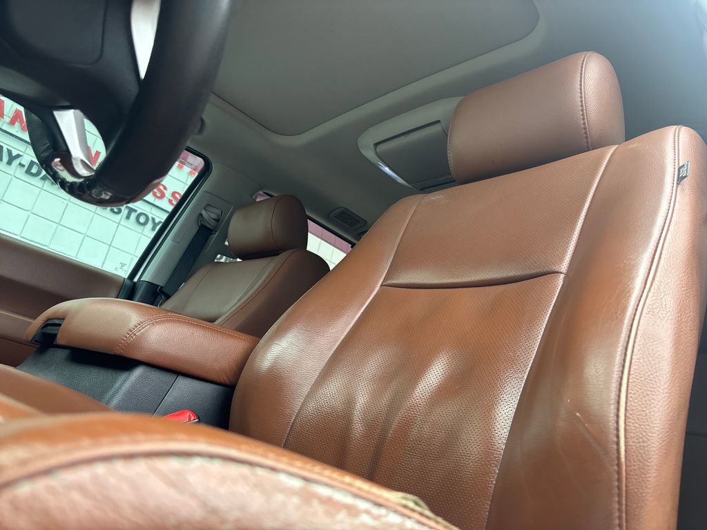 Used 2014 Toyota Sequoia Platinum RWD image 8