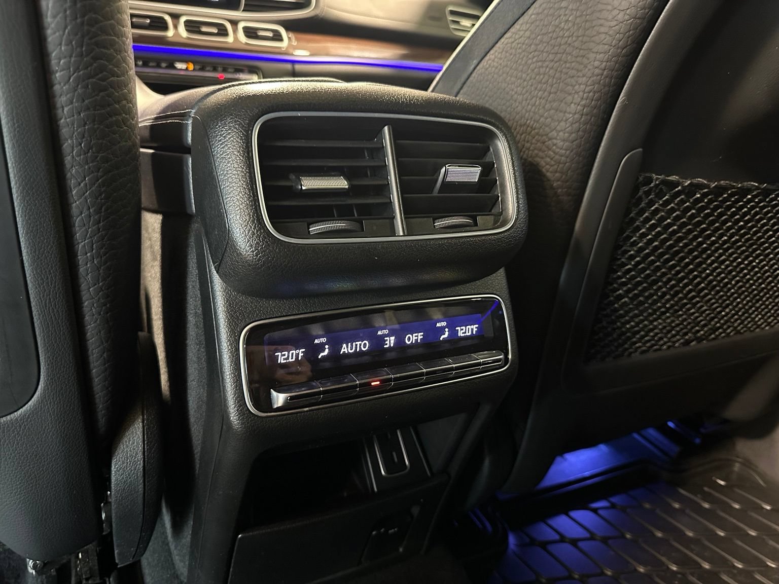 Used 2022 Mercedes-Benz GLS 450 4MATIC image 40