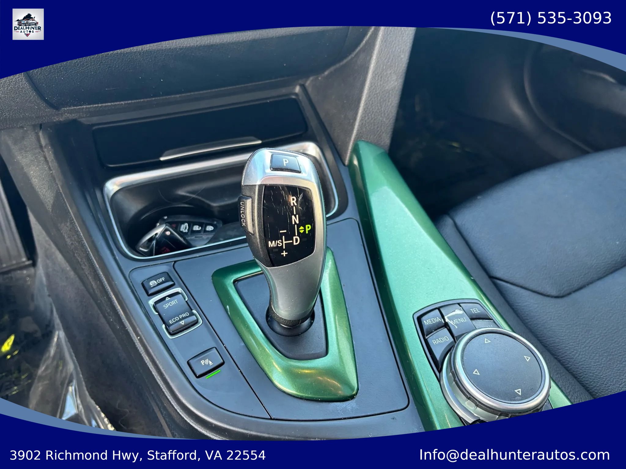 Used 2015 BMW 320i xDrive Sedan AWD/4WD image 25