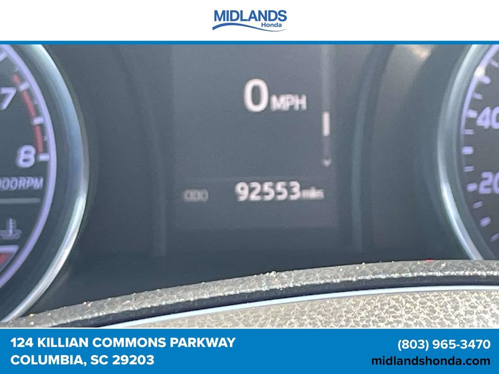 Used 2019 Toyota Camry LE FWD image 19