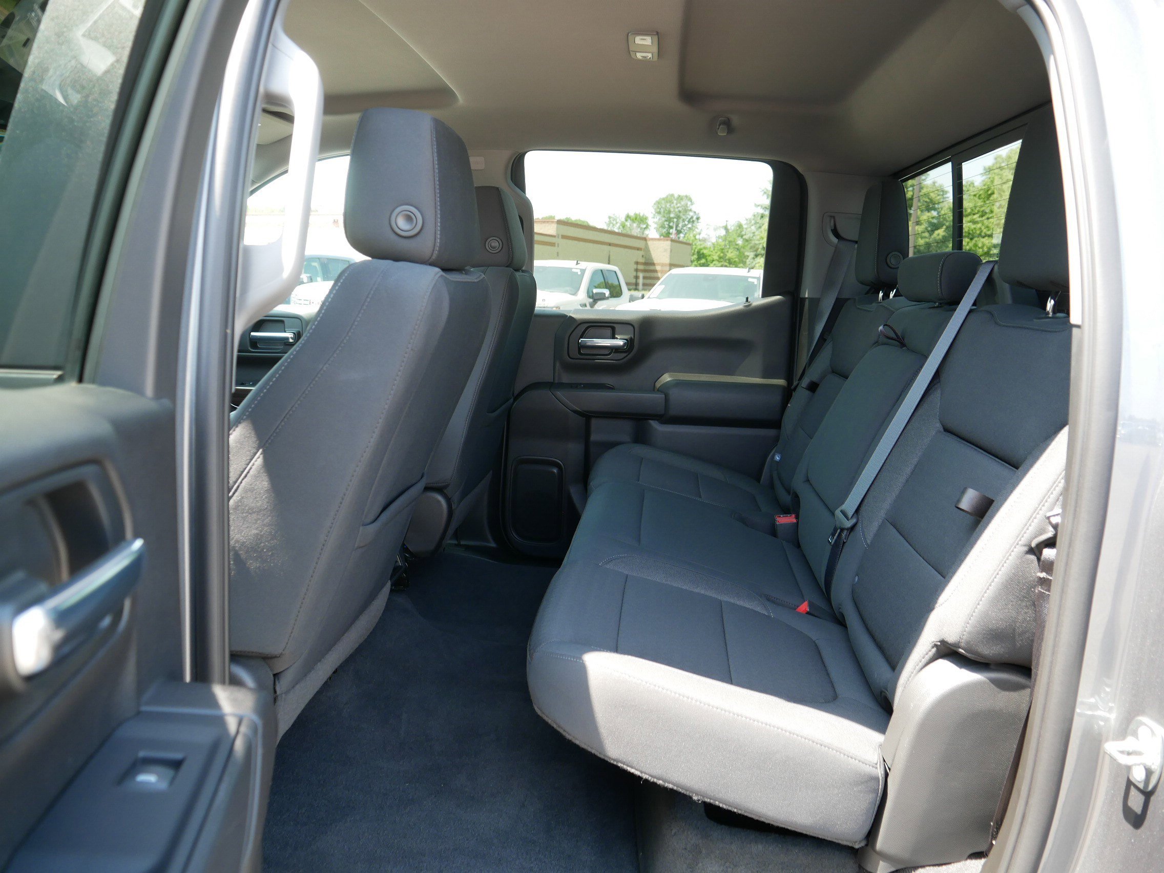 Used 2020 Chevrolet Silverado 1500 LT w/ All-Star Edition AWD/4WD image 34