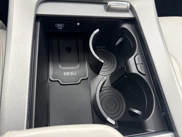 Used 2021 Hyundai Palisade SEL w/ Premium Package image 32