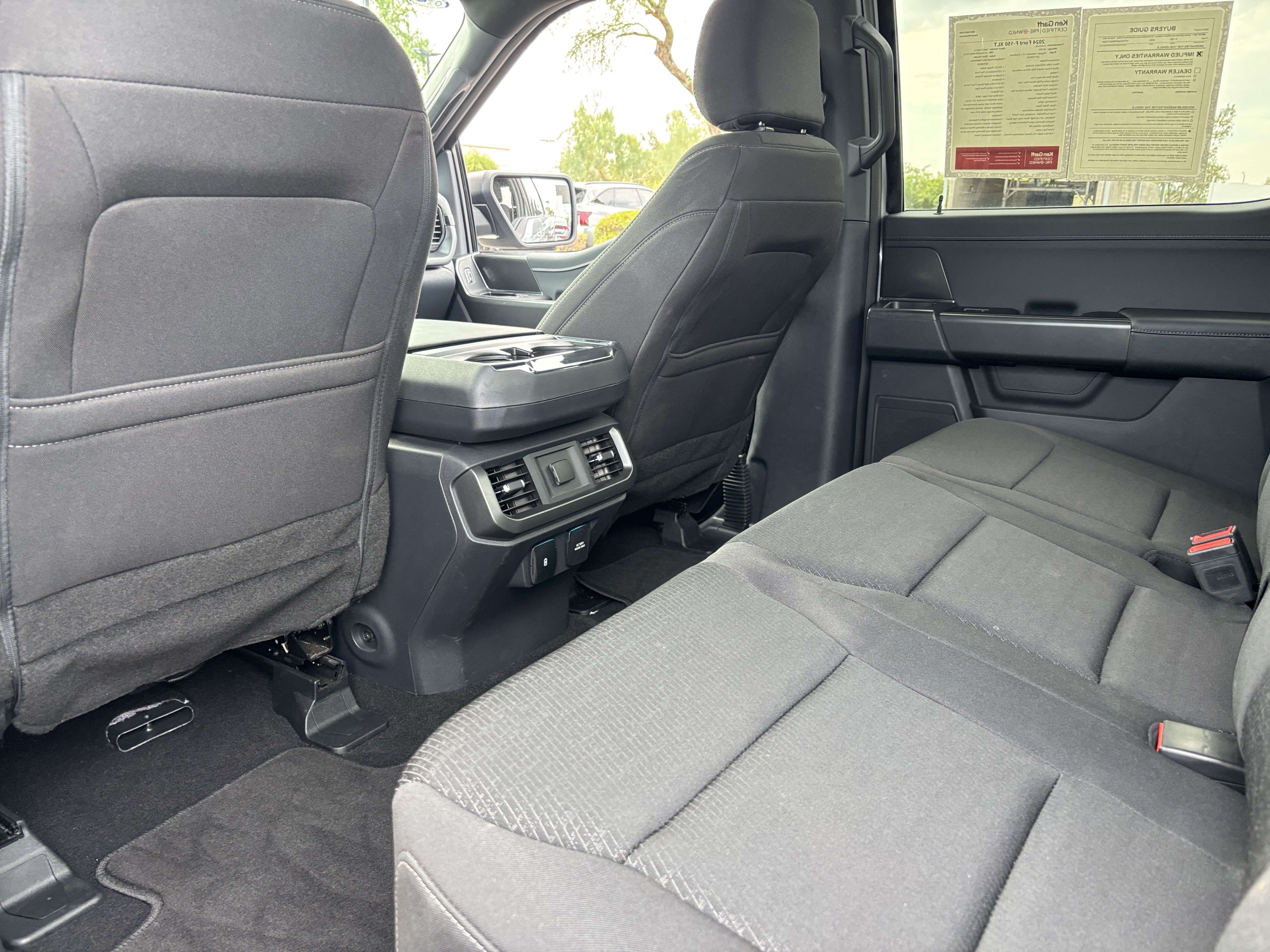 Used 2024 Ford F150 XLT w/ XLT Black Appearance Package RWD image 16