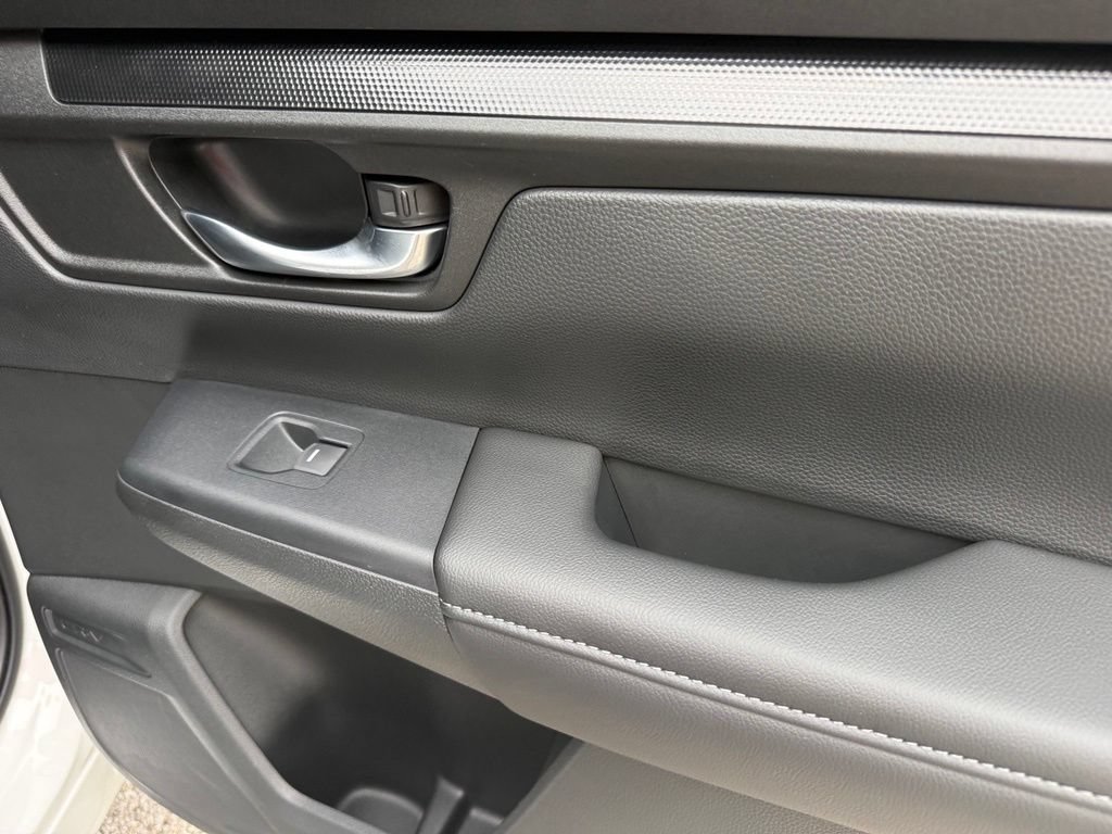 Used 2026 Honda CR-V EX image 39