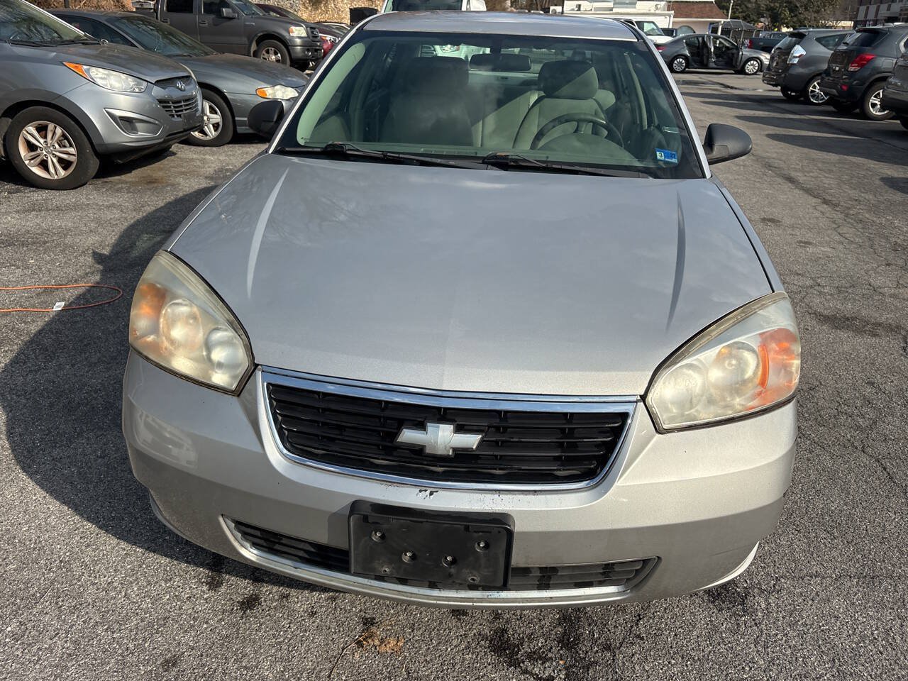 Used 2007 Chevrolet Malibu LS FWD image 3