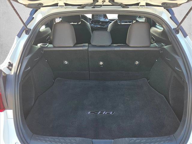 Used 2019 Toyota C-HR Limited FWD image 6