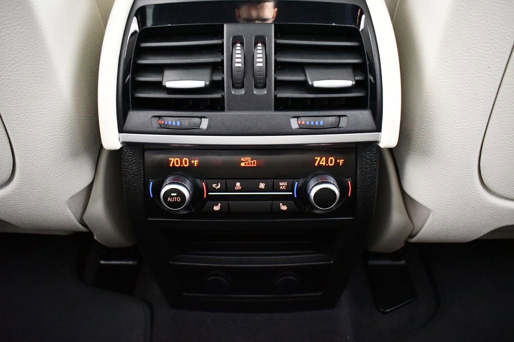 Used 2018 BMW X5 xDrive40e w/ Driving Assistance Package image 38