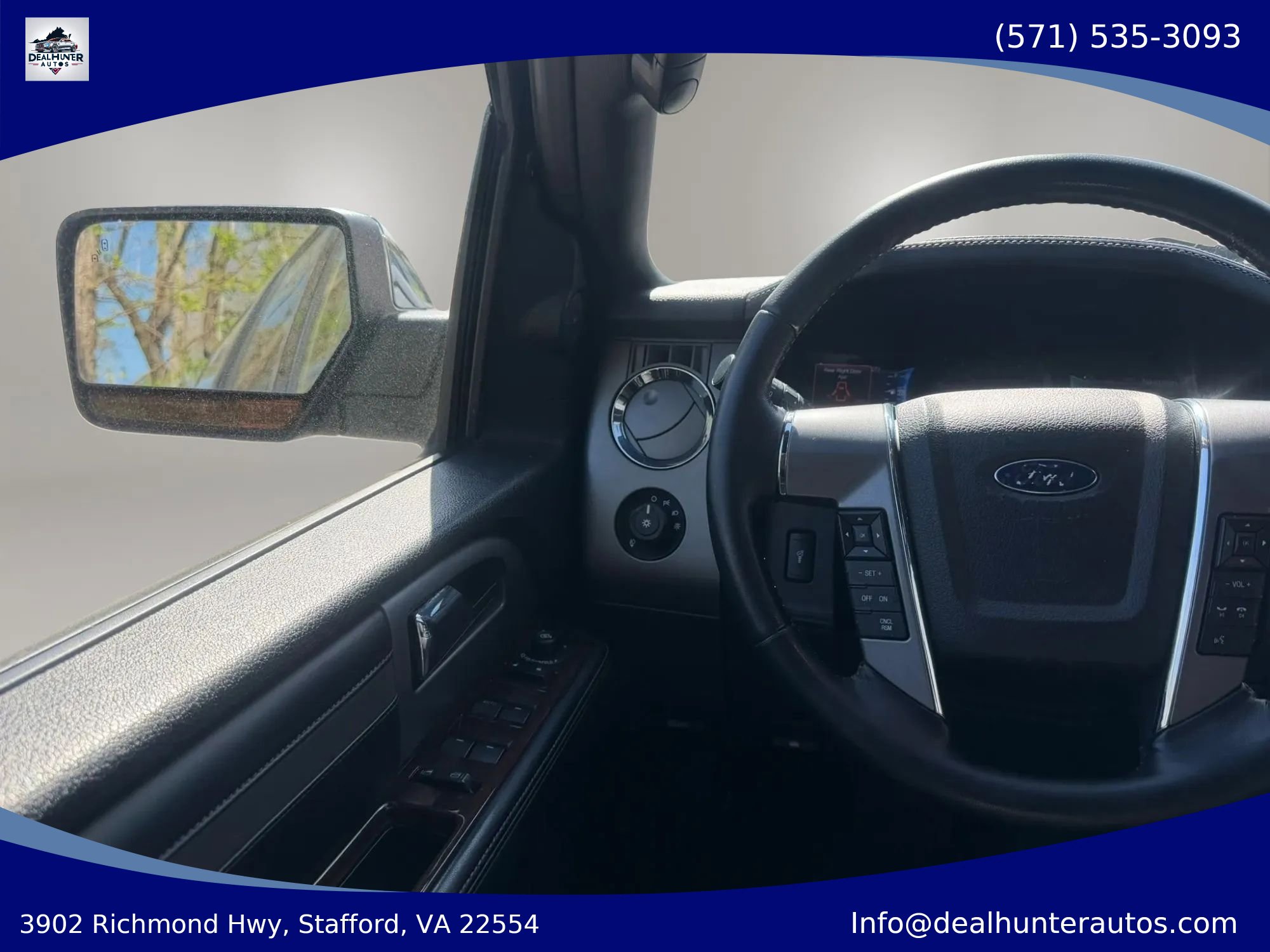Used 2015 Ford Expedition Platinum AWD/4WD image 35