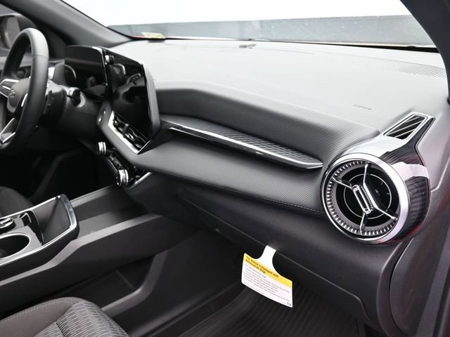 New 2026 Chevrolet Equinox LT w/ Midnight Edition FWD image 33