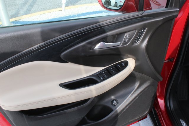 Used 2017 Buick Envision Essence w/ LPO, Cargo Package image 16