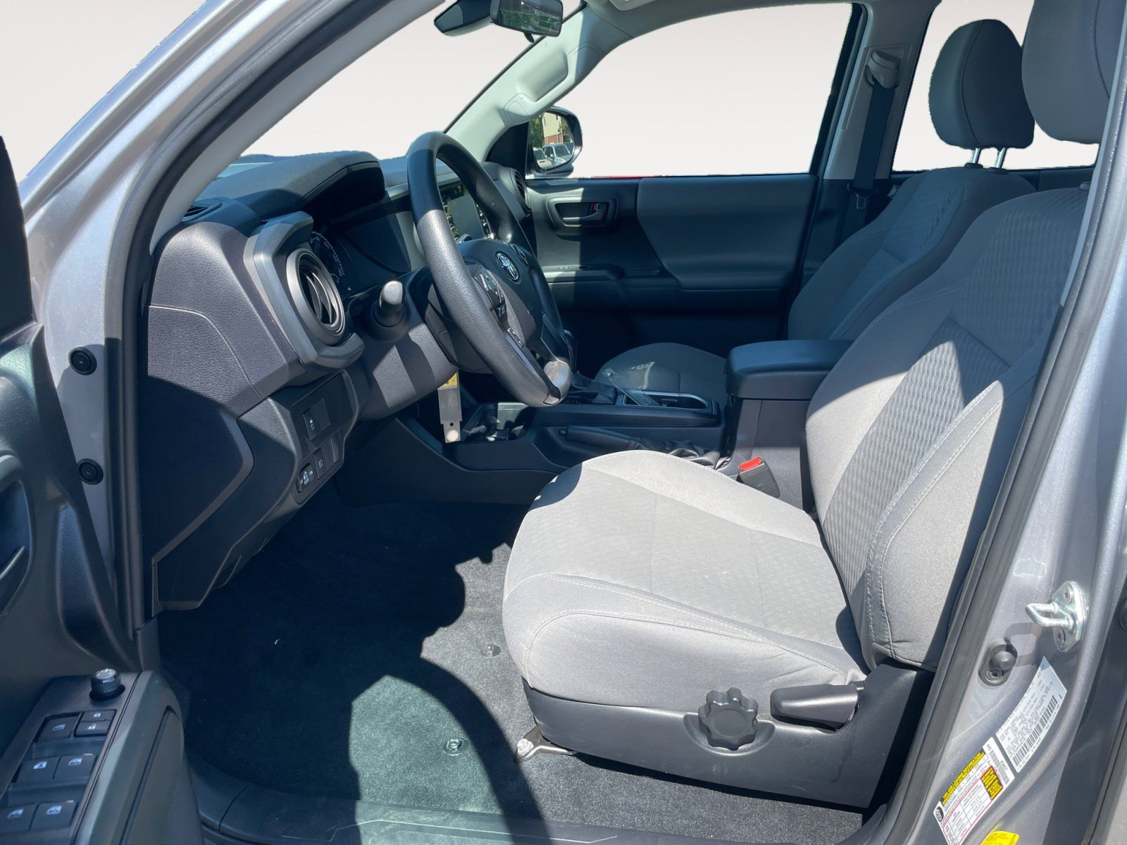 Used 2021 Toyota Tacoma SR image 14