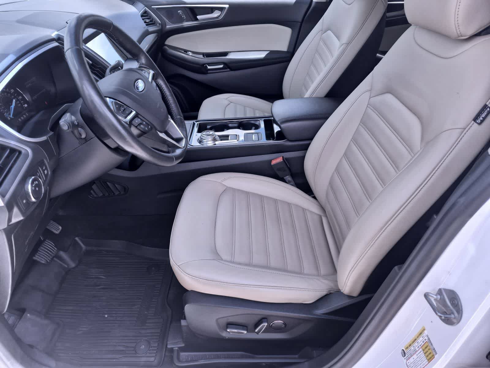 Used 2019 Ford Edge SEL w/ Equipment Group 201A FWD image 16