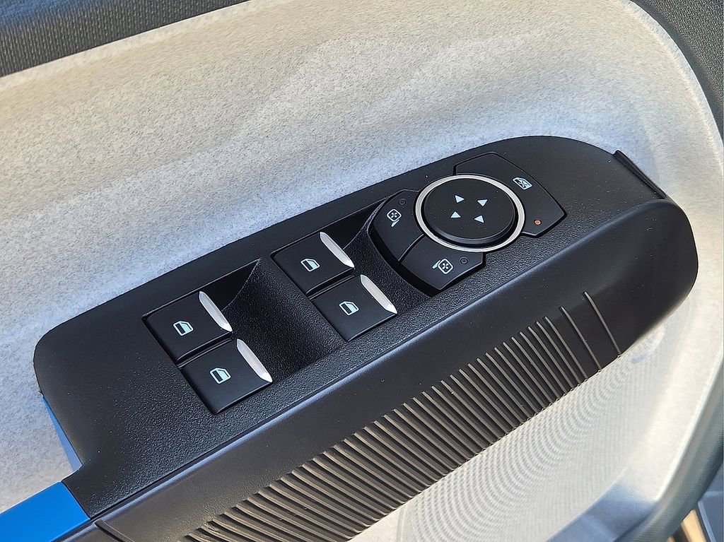 Used 2025 Ford Maverick XLT w/ Equipment Group 302A image 21