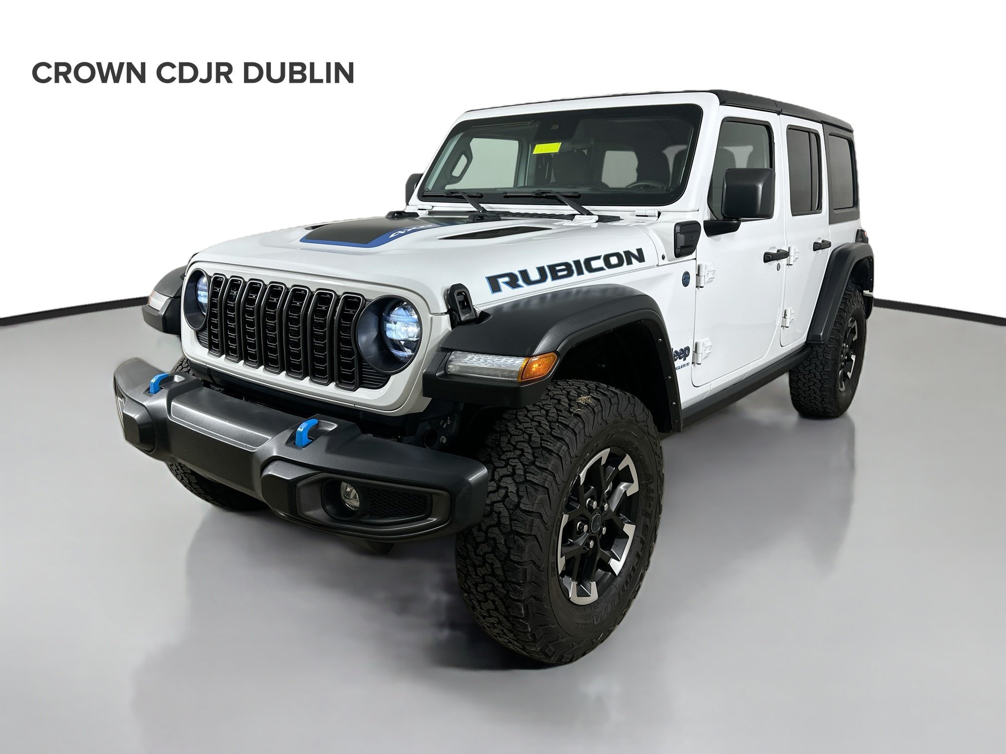 Used 2024 Jeep Wrangler Unlimited Rubicon 4xe w/ Convenience Group AWD/4WD image 1