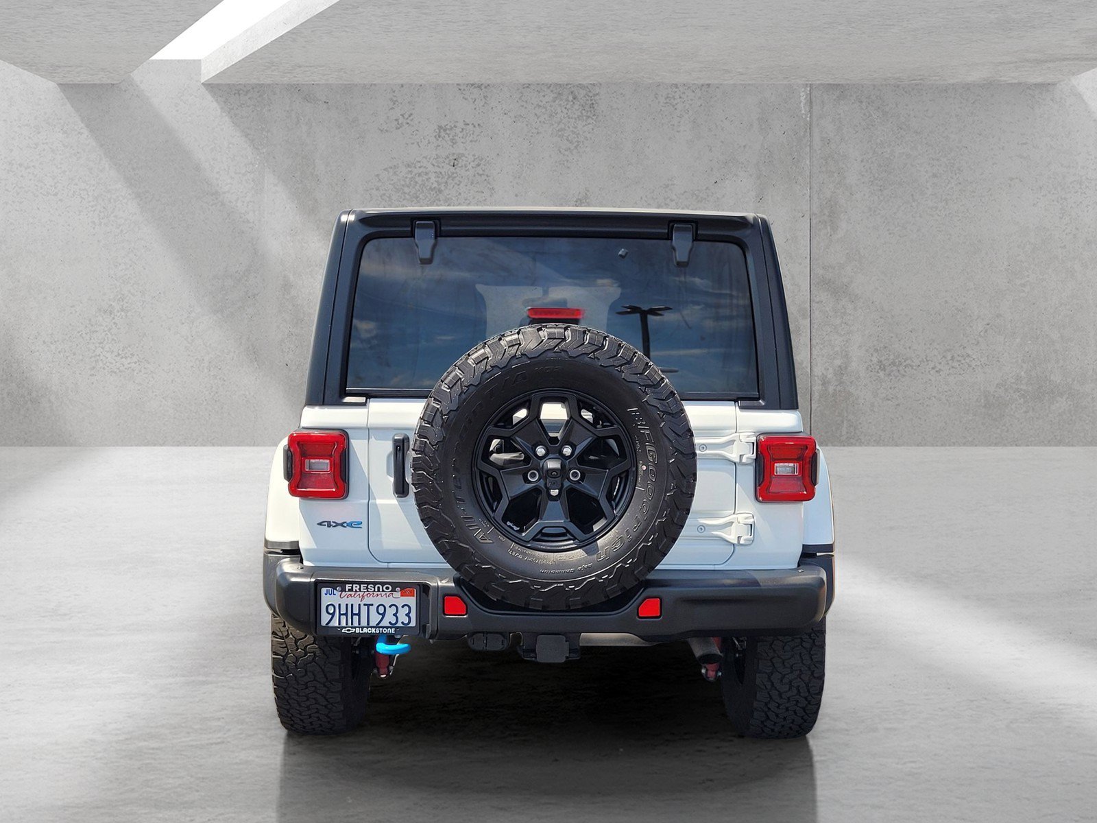 Used 2023 Jeep Wrangler Unlimited Rubicon 4xe AWD/4WD image 6