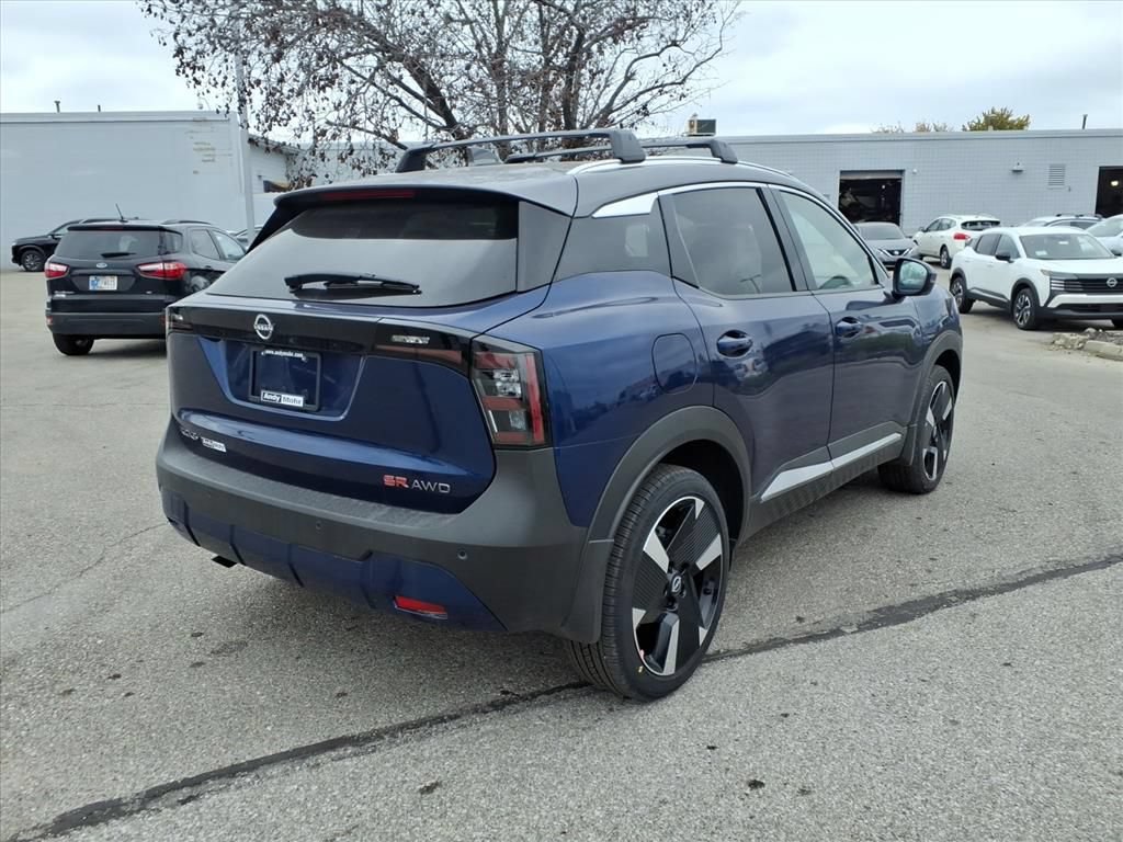 New 2025 Nissan Kicks SR AWD/4WD image 21