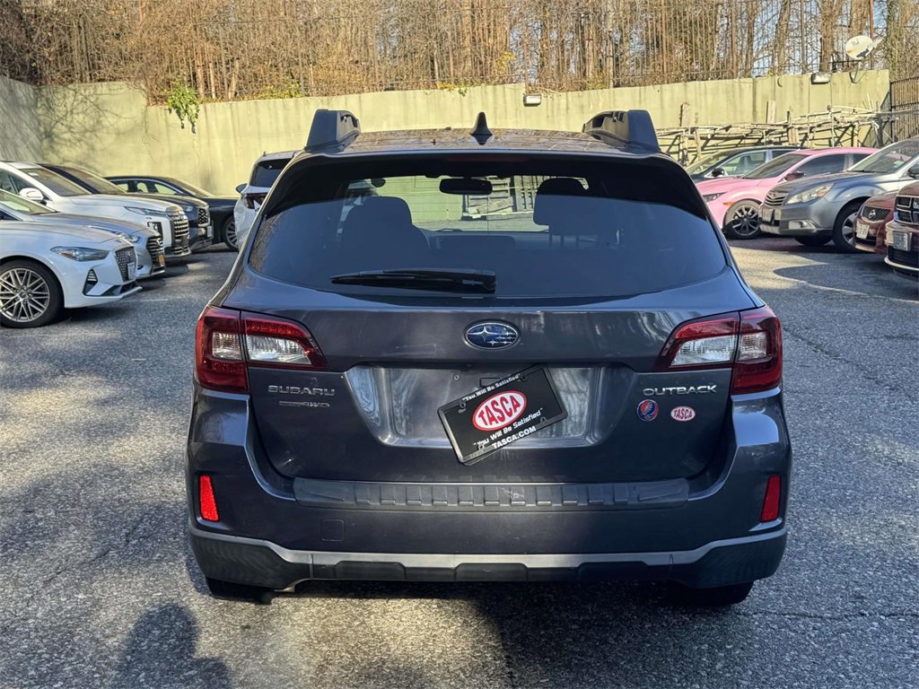 Used 2016 Subaru Outback 2.5i Premium image 5