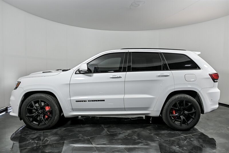 Used 2019 Jeep Grand Cherokee SRT AWD/4WD image 6