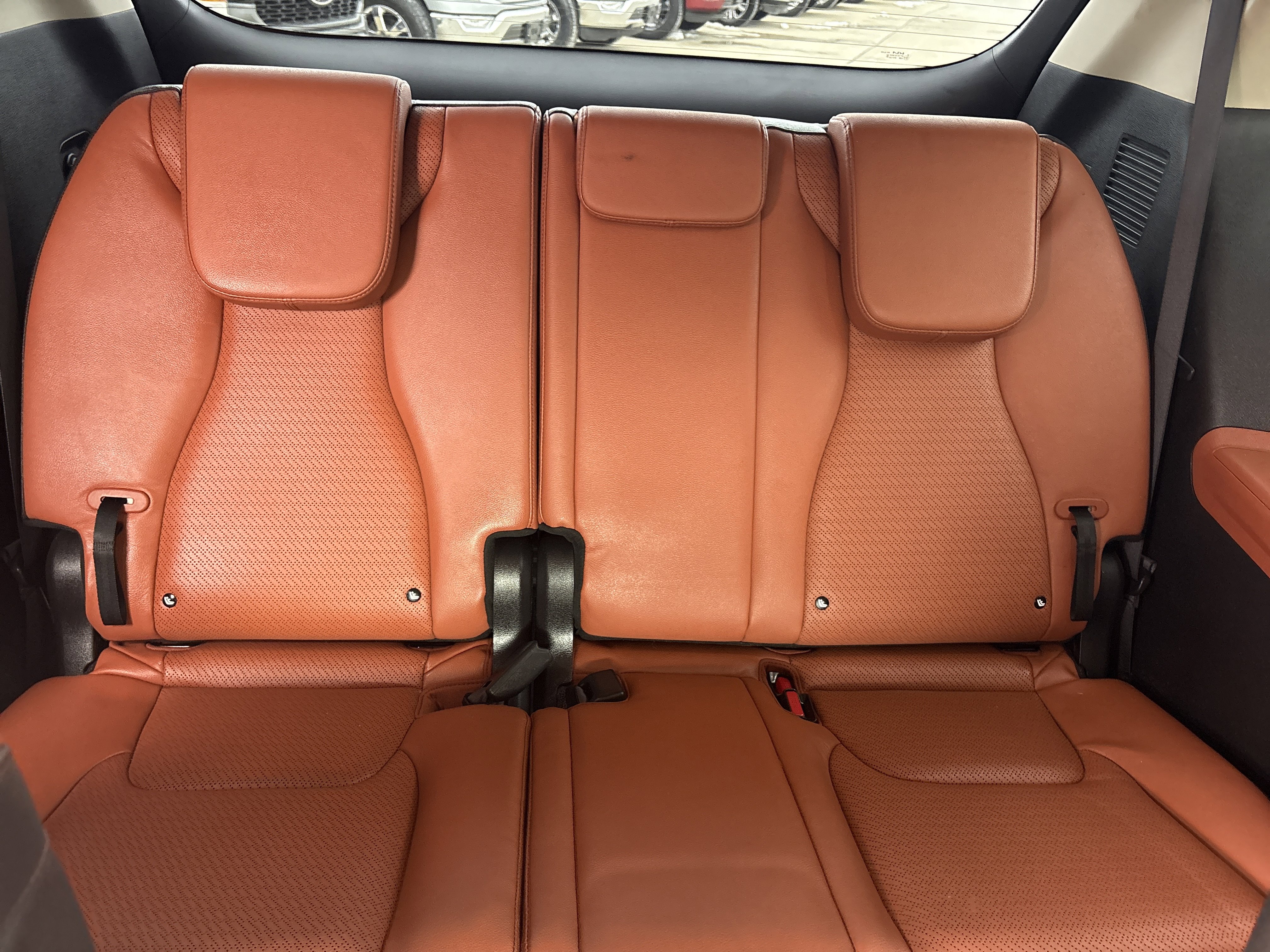 Used 2024 Kia Carnival SX Prestige image 7