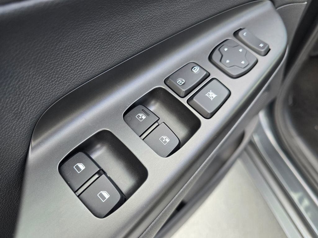 Used 2021 Hyundai Kona Limited w/ Cargo Package image 23