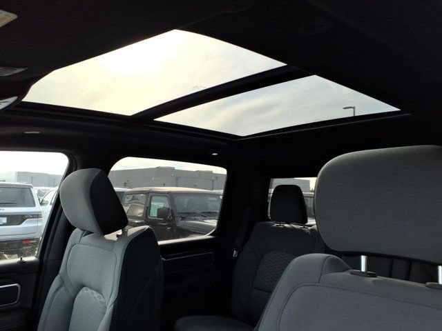 New 2026 RAM 1500 4x4 Crew Cab image 14