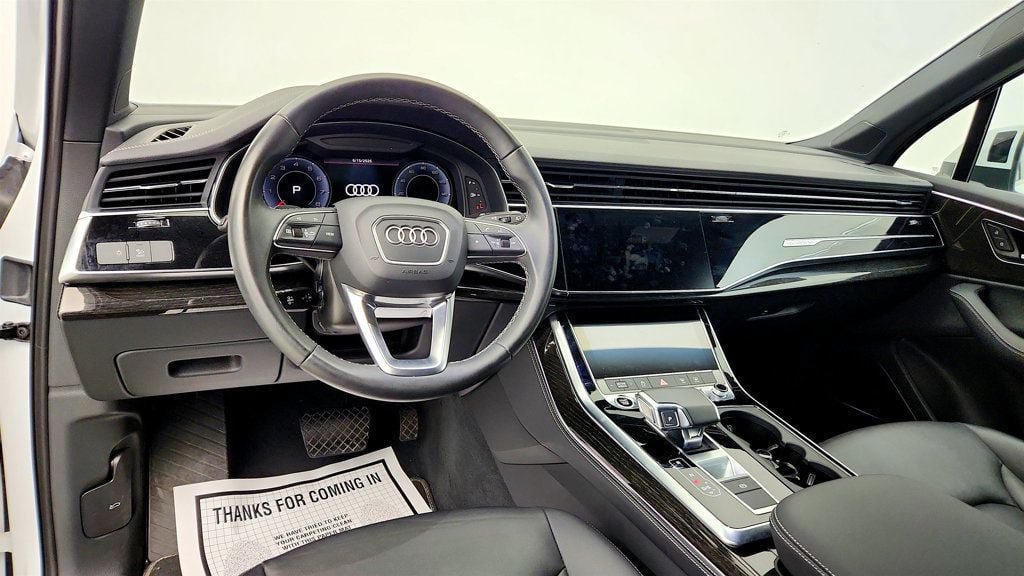Used 2025 Audi Q7 3.0T Premium Plus AWD/4WD image 13