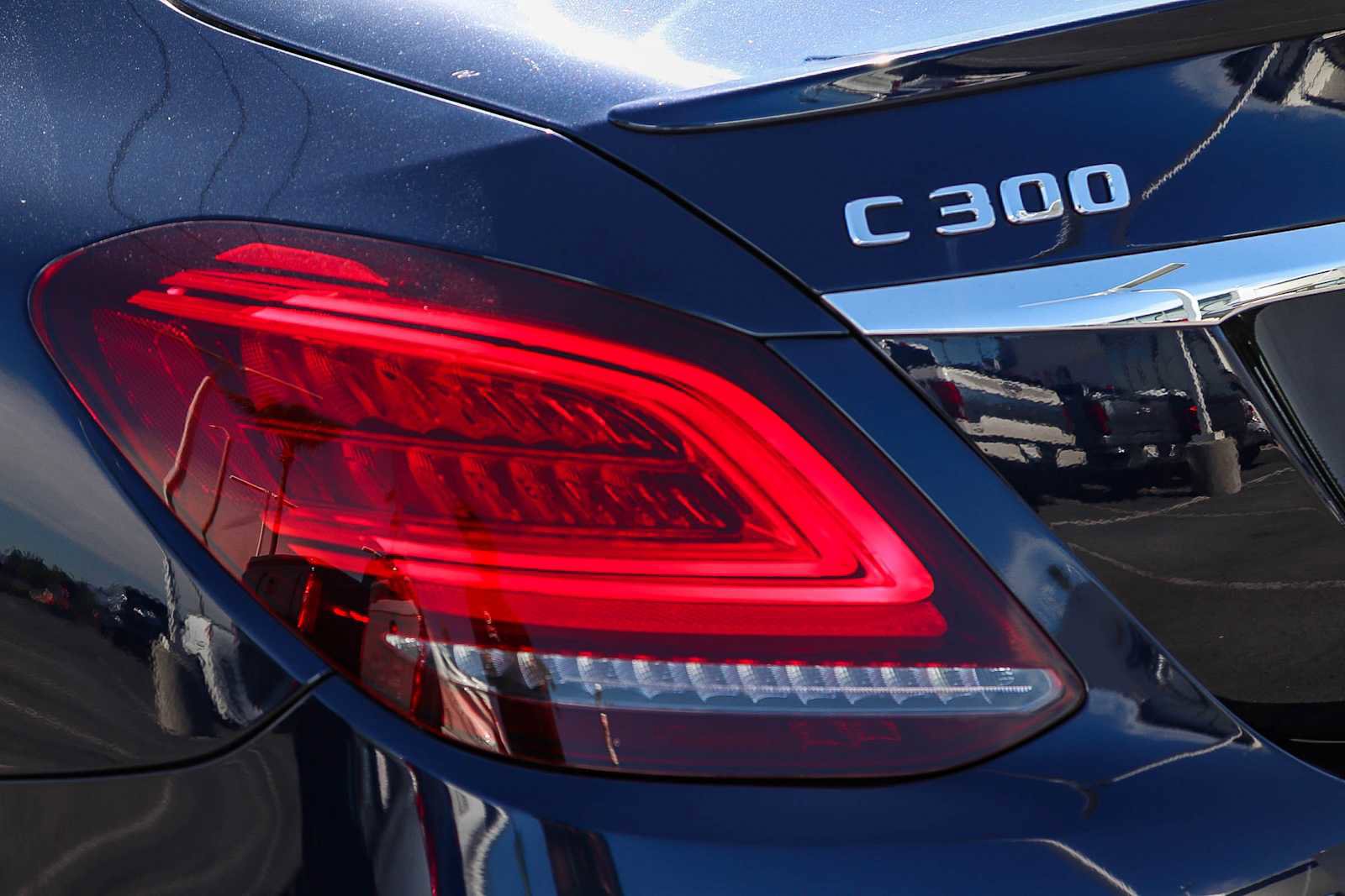 Used 2020 Mercedes-Benz C 300 Sedan image 10