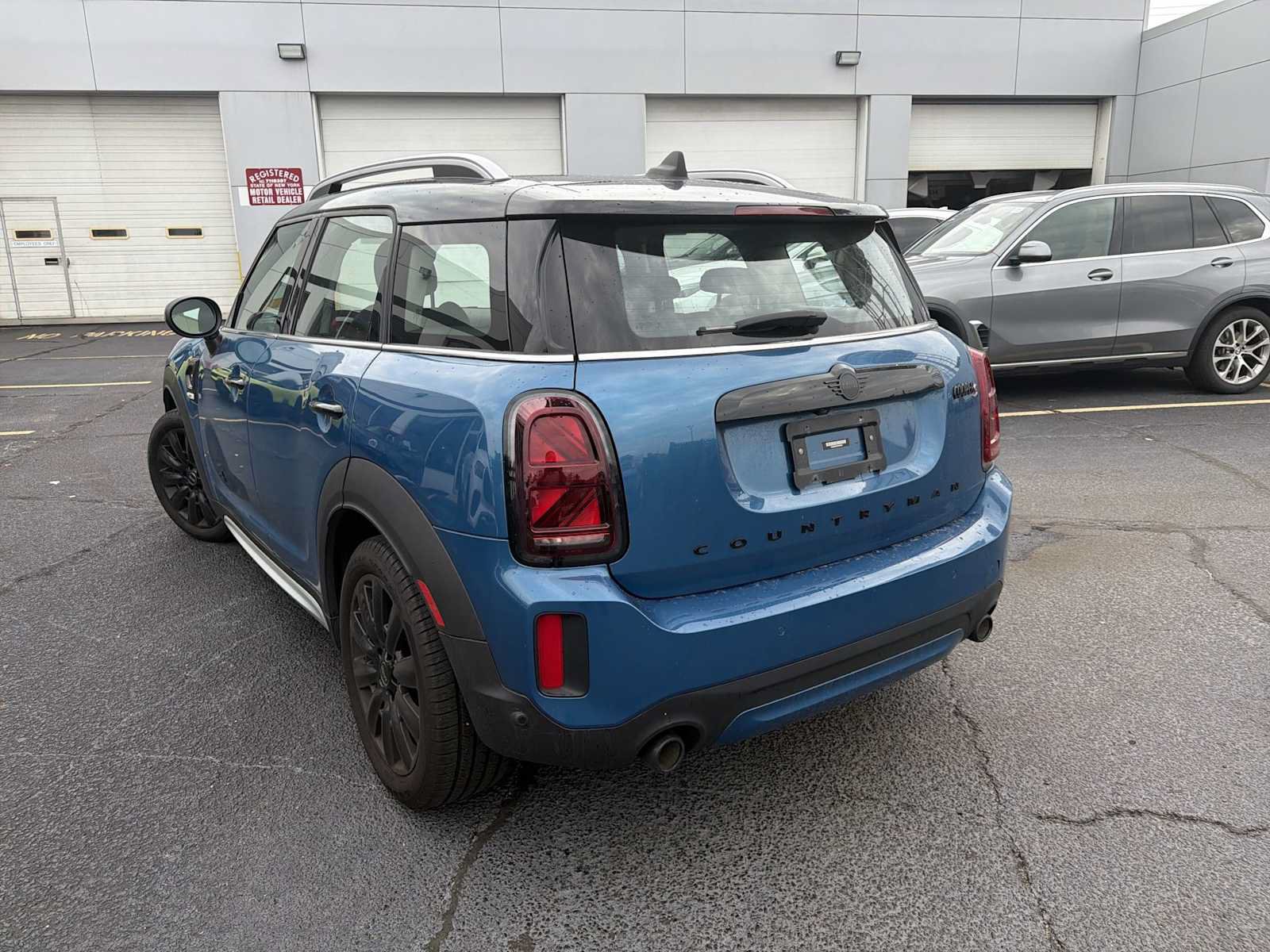 Used 2024 MINI Cooper Countryman S w/ Premium Package AWD/4WD image 5