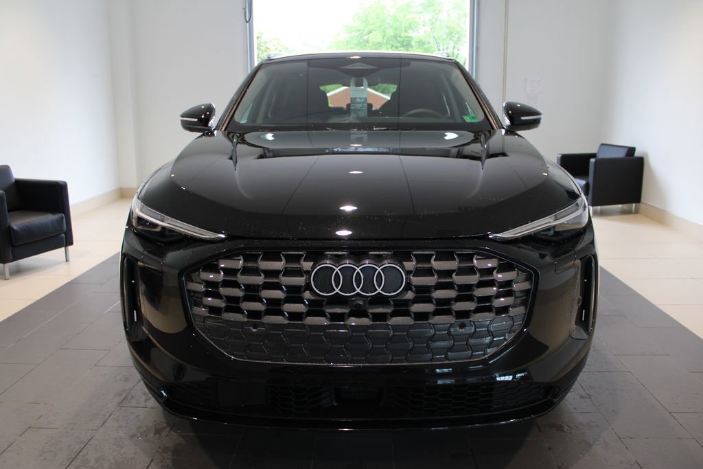 New 2025 Audi Q5 Premium Plus image 3