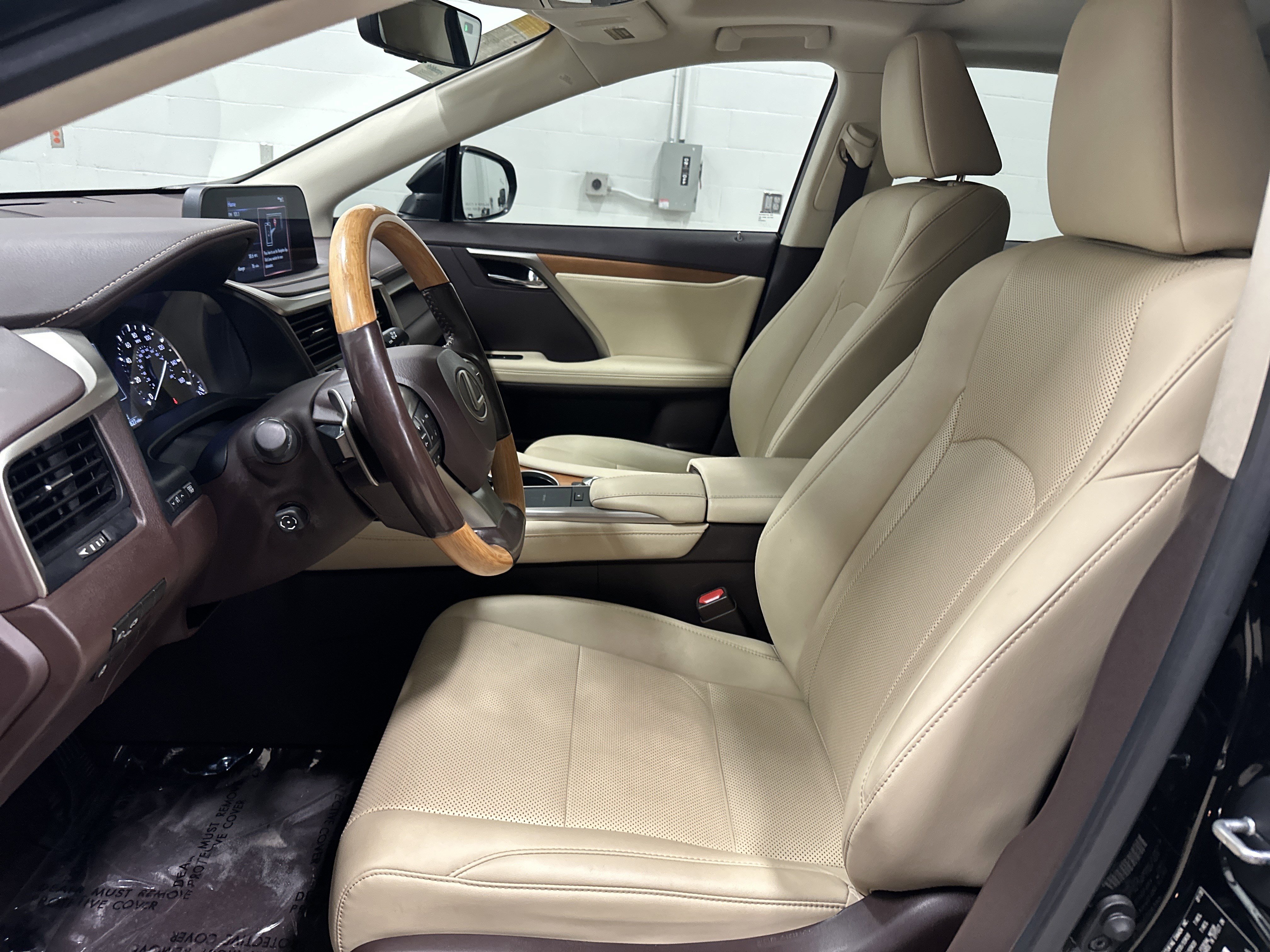 Used 2020 Lexus RX 350 FWD w/ Premium Package image 16