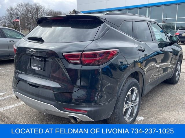 Used 2023 Chevrolet Blazer LT w/ Convenience Package image 3