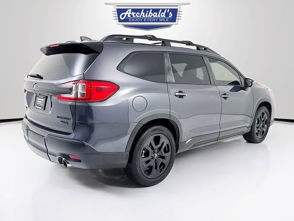 Used 2023 Subaru Ascent Onyx Edition image 6
