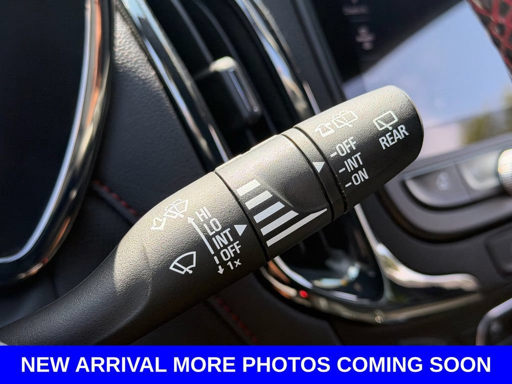 Used 2024 Chevrolet Equinox RS w/ RS Leather Package FWD image 32