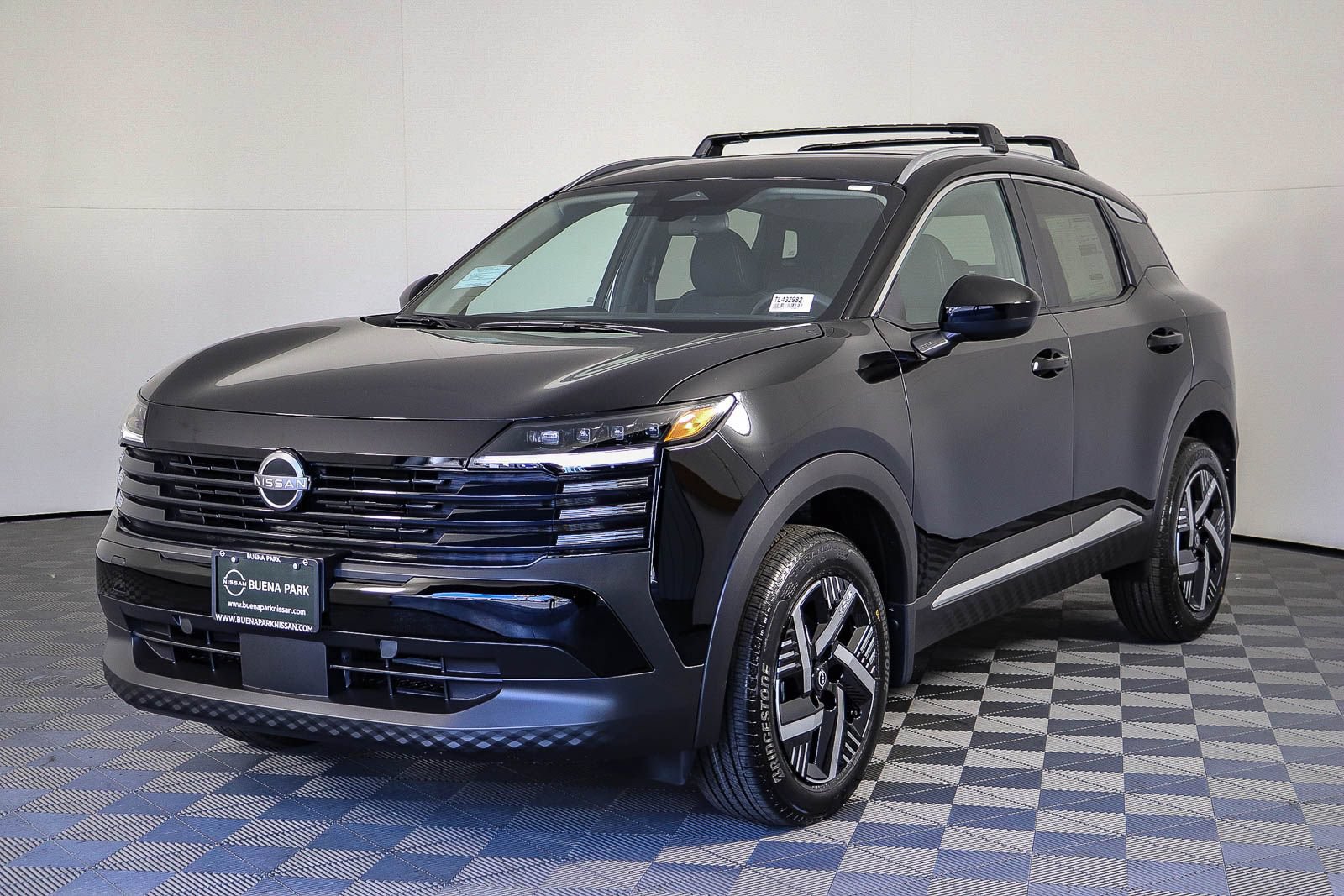 New 2027 Nissan Kicks SV FWD image 3