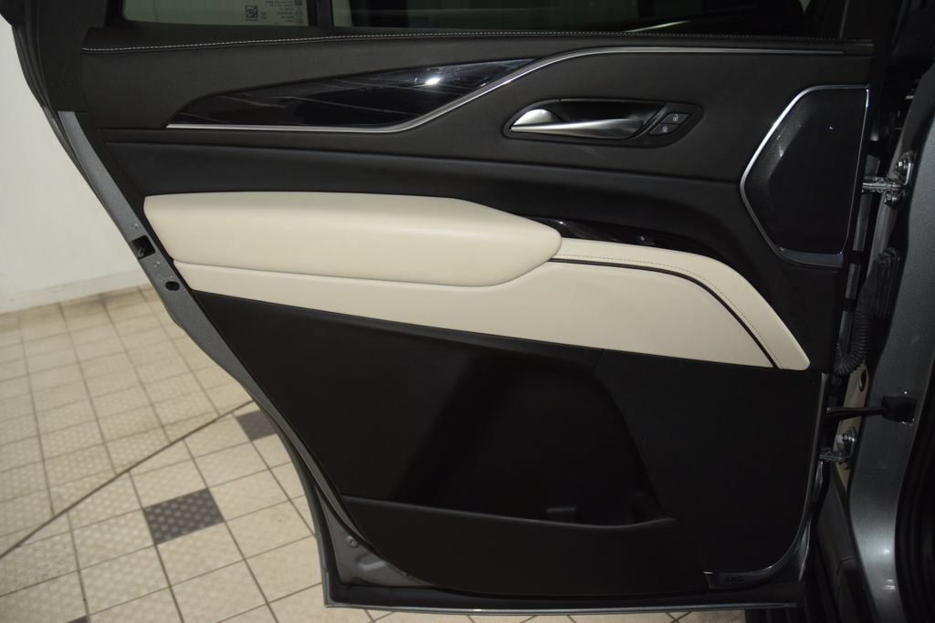 Used 2023 Cadillac Escalade Sport w/ LPO, ONYX Package AWD/4WD image 50