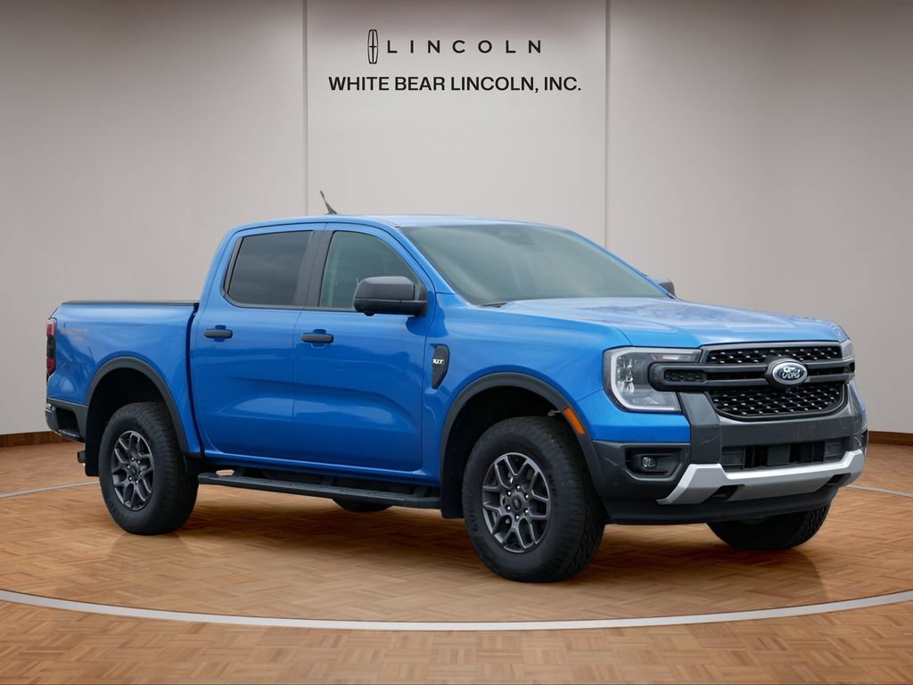 Used 2025 Ford Ranger XLT AWD/4WD image 3