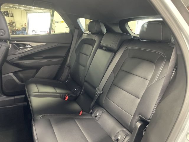 Used 2025 Chevrolet Blazer EV LT w/ Super Cruise Package AWD/4WD image 23