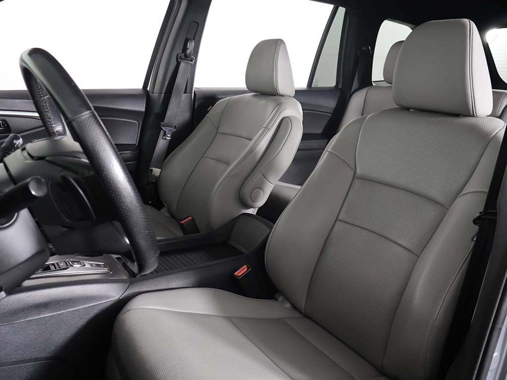 Used 2023 Honda Passport EX-L image 31