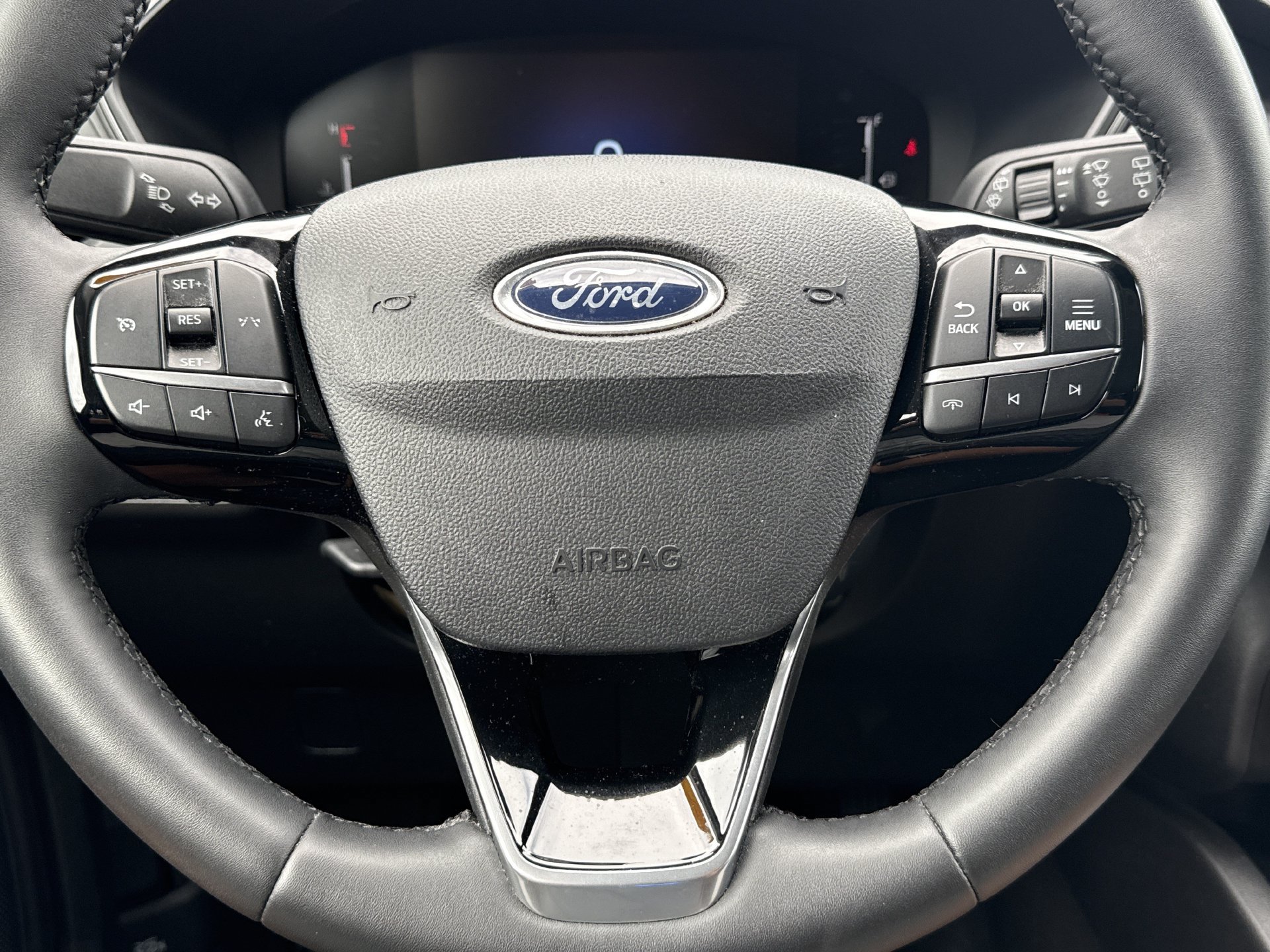 Used 2023 Ford Escape Active AWD/4WD image 12