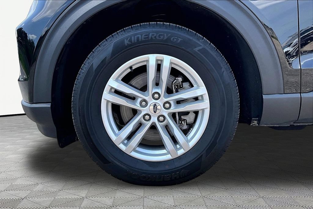 Certified 2024 Ford Explorer XLT AWD/4WD image 9
