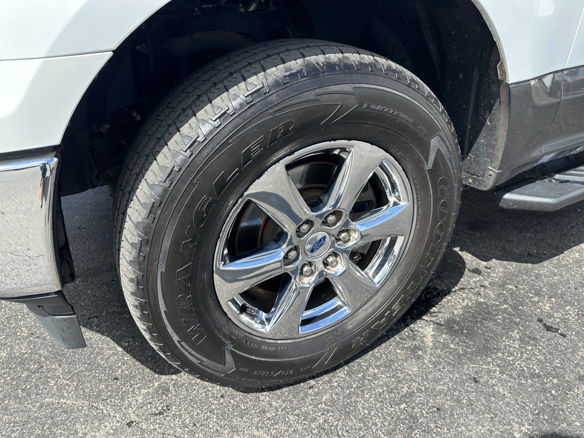 Used 2019 Ford F150 XLT w/ Equipment Group 302A Luxury AWD/4WD image 8