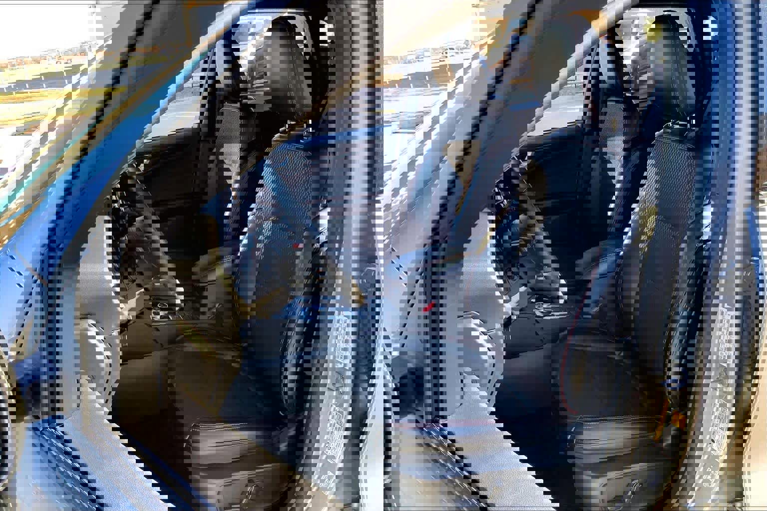 Used 2024 Ford Escape ST-Line image 8