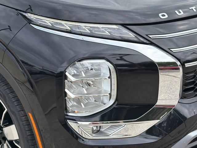 New 2026 Mitsubishi Outlander SE FWD image 8