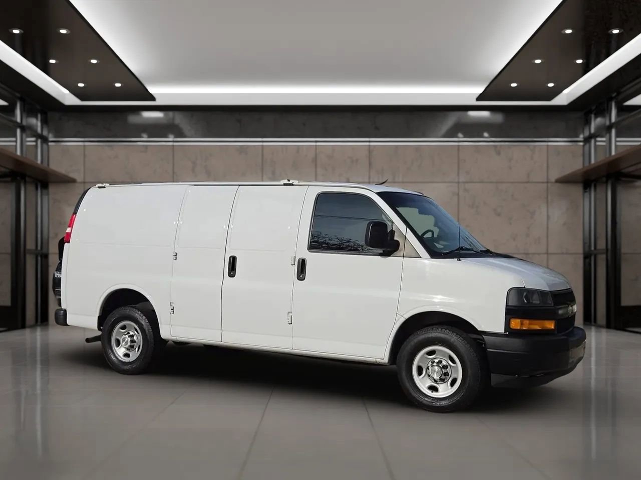 Used 2021 Chevrolet Express 2500 w/ Driver Convenience Package image 6