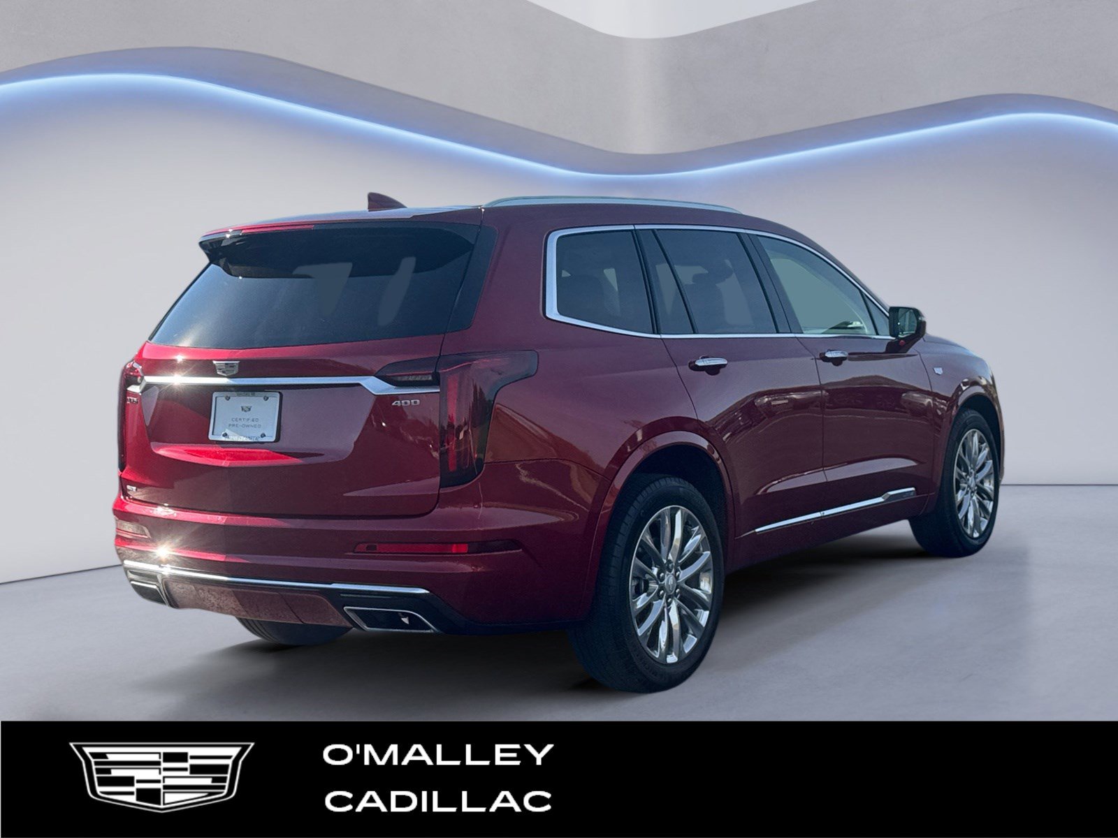 Certified 2023 Cadillac XT6 Premium Luxury w/ LPO, Floor Liner Package AWD/4WD image 5