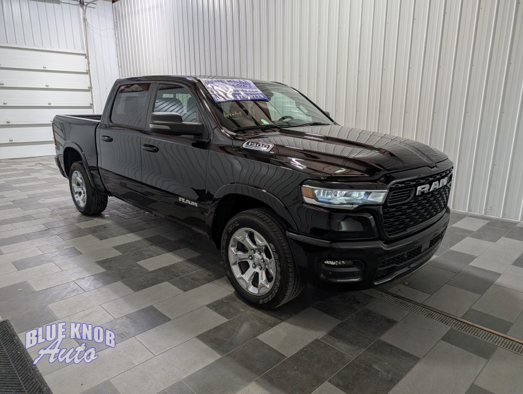 Used 2025 RAM 1500 Big Horn AWD/4WD image 6