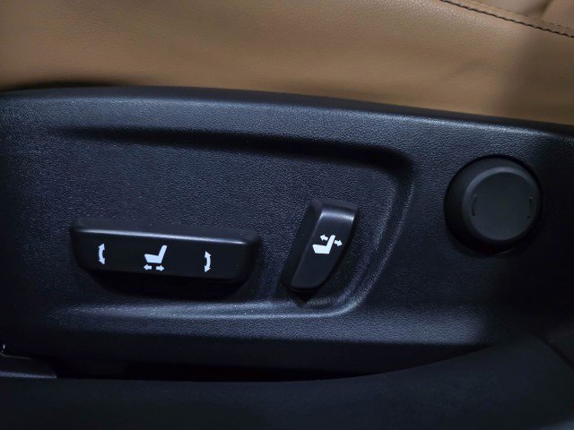 Used 2018 Lexus IS 300 w/ Comfort Package image 30